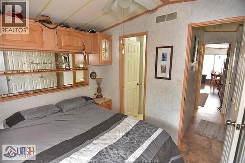 3 Maple Street, Leamington, ON - Indoor Photo Showing Bedroom