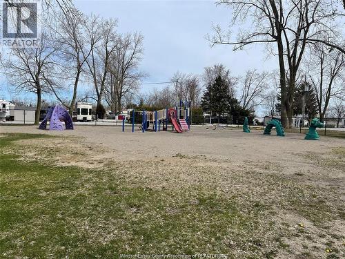 3 Maple Street, Leamington, ON - Outdoor