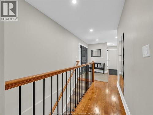 7 Longbeach Drive, Leamington, ON - Indoor Photo Showing Other Room