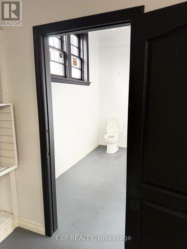 663 Main Street E, Hamilton, ON 