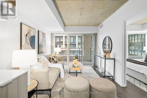 802 - 5 Soudan Avenue, Toronto, ON - Indoor