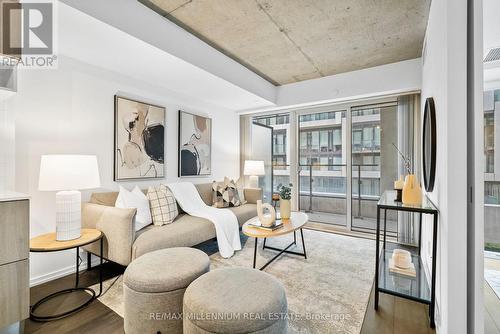 802 - 5 Soudan Avenue, Toronto, ON - Indoor Photo Showing Living Room