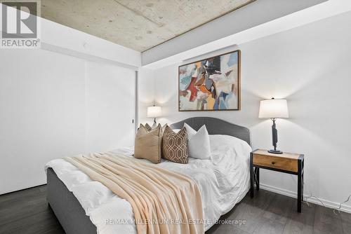 802 - 5 Soudan Avenue, Toronto, ON - Indoor Photo Showing Bedroom