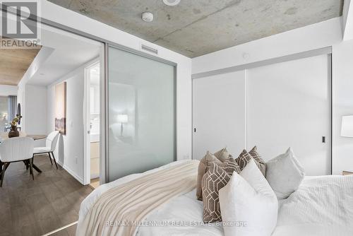 802 - 5 Soudan Avenue, Toronto, ON - Indoor Photo Showing Bedroom