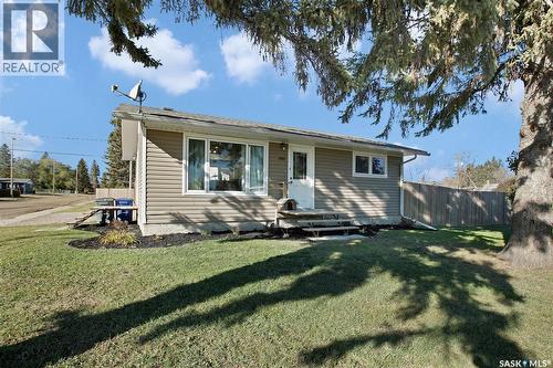 305 2Nd Street, Duck Lake, SK - Outdoor