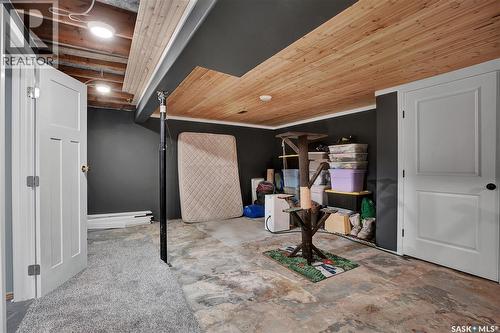 305 2Nd Street, Duck Lake, SK - Indoor