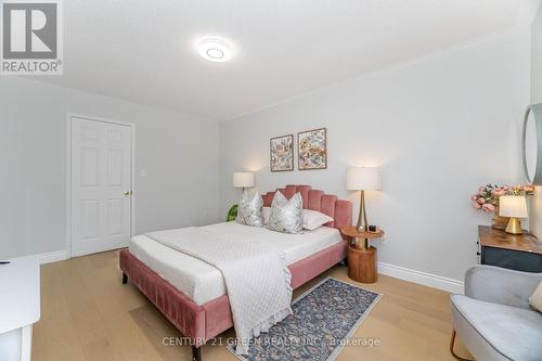2403 Emerson Drive, Burlington, ON - Indoor Photo Showing Bedroom