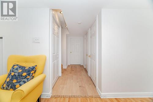 2403 Emerson Drive, Burlington, ON - Indoor Photo Showing Other Room