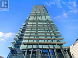 3901 - 65 ST. MARY STREET  Toronto, ON M5S 0A6