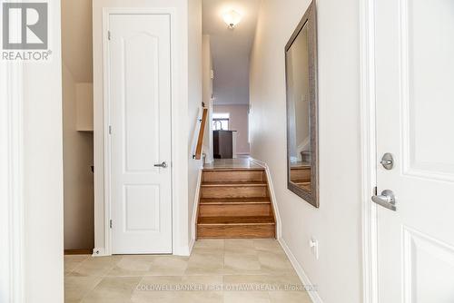 505 Radiant Private, Ottawa, ON - Indoor Photo Showing Other Room