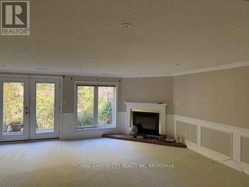 23 - 141 Welland Vale Road, St. Catharines (Grapeview), ON - Indoor With Fireplace