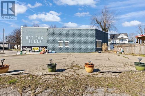 34 Queens Circle, Fort Erie (Crystal Beach), ON 