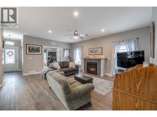 8300 Gallagher Lake Frontage Road Unit# 125, Oliver, BC 