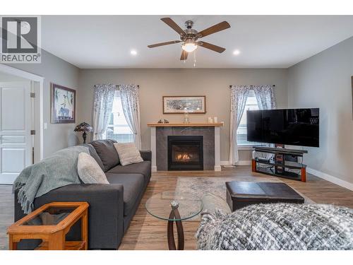 8300 Gallagher Lake Frontage Road Unit# 125, Oliver, BC 