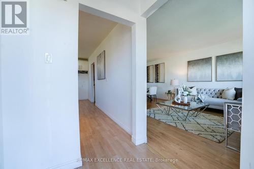 3692 Crabtree Crescent, Mississauga, ON - Indoor