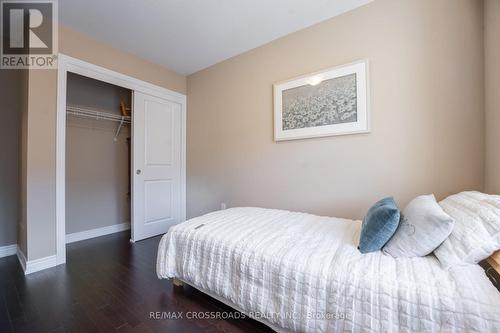 3333 Mockingbird Common E, Oakville, ON - Indoor Photo Showing Bedroom