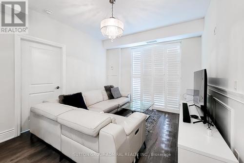 622 - 2486 Old Bronte Road, Oakville, ON - Indoor