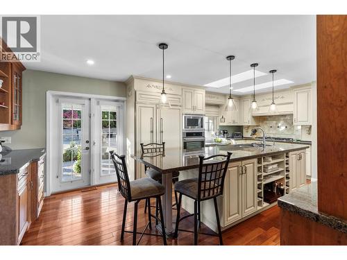 13709 Nash Drive, Coldstream, BC - Indoor