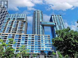 1710 - 21 ICEBOAT TERRACE  Toronto, ON M5V 4A5