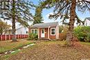 826 Athabasca Street E, Moose Jaw, SK  - Outdoor 