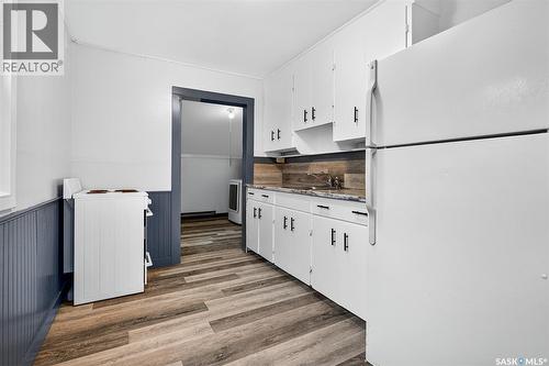 826 Athabasca Street E, Moose Jaw, SK - Indoor Photo Showing Kitchen