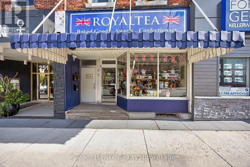 253 King Street, Midland, ON 