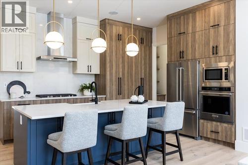 913 Carnoustie Drive Lot# 12, Kelowna, BC - Indoor Photo Showing Kitchen With Upgraded Kitchen