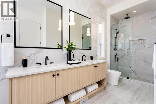 913 Carnoustie Drive Lot# 12, Kelowna, BC - Indoor Photo Showing Bathroom