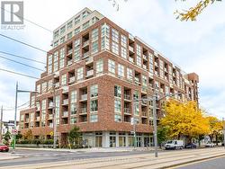 528 - 1787 ST. CLAIR AVENUE W  Toronto, ON M6N 0B7