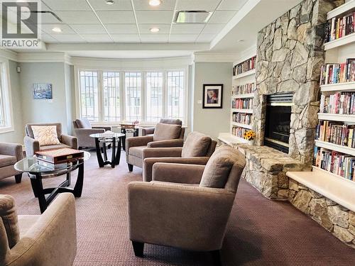 4222 Gallaghers Crescent, Kelowna, BC - Indoor Photo Showing Living Room With Fireplace