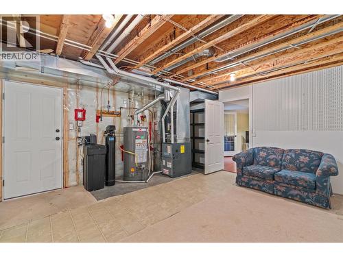 6785 Foothills Drive, Vernon, BC - Indoor Photo Showing Basement