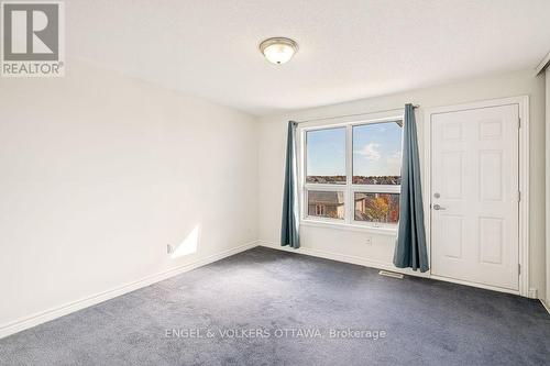 662B Chapman Mills Drive, Ottawa, ON - Indoor Photo Showing Other Room