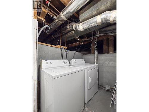 1633 10Th Avenue, Prince George, BC - Indoor Photo Showing Laundry Room