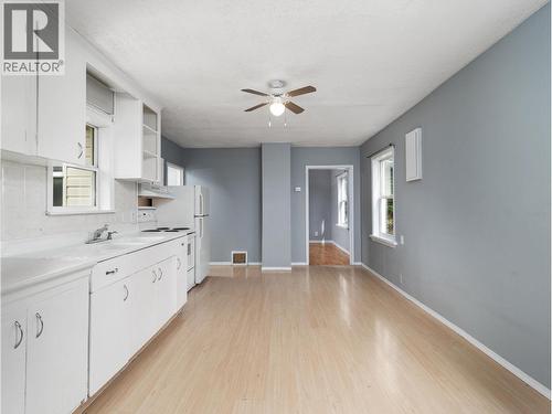 1633 10Th Avenue, Prince George, BC - Indoor Photo Showing Other Room