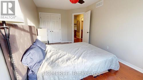 29D Cresthaven Drive, Ottawa, ON - Indoor Photo Showing Bedroom