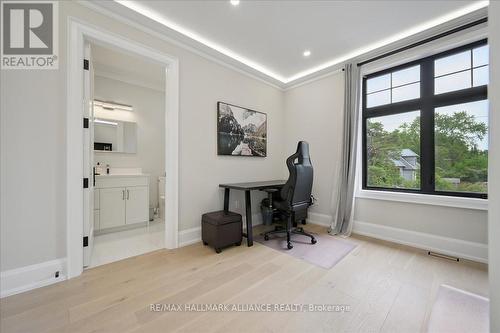 1225 Baldwin Drive, Oakville, ON - Indoor