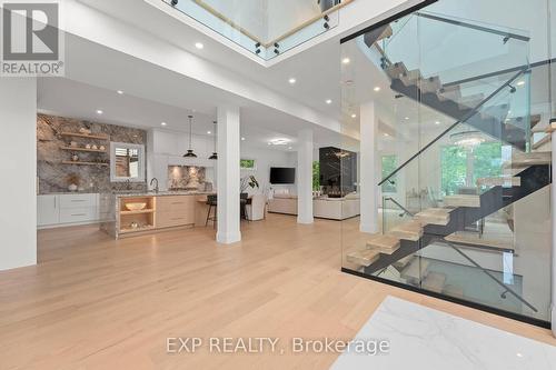 838 Elmwood Street, Georgina, ON - Indoor Photo Showing Other Room