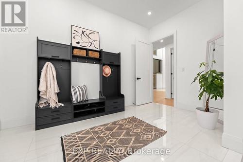 838 Elmwood Street, Georgina, ON - Indoor Photo Showing Other Room