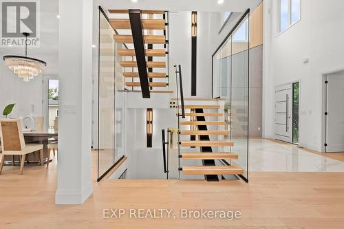 838 Elmwood Street, Georgina, ON - Indoor Photo Showing Other Room