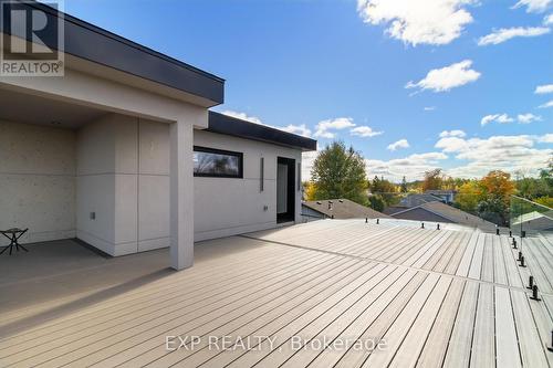 838 Elmwood Street, Georgina, ON - Outdoor With Exterior