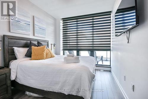 3527 Riva Avenue, Innisfil, ON - Indoor Photo Showing Bedroom