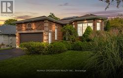 1 BLOXHAM PLACE  Barrie, ON L4N 9K3