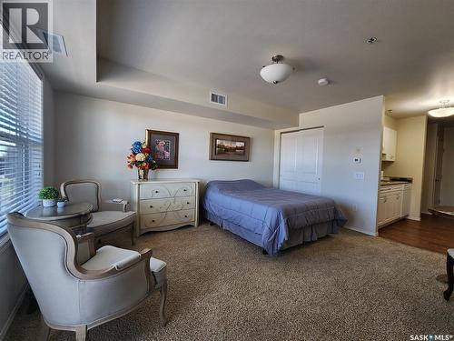 321 680 7Th Avenue E, Melville, SK - Indoor Photo Showing Bedroom