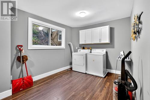 10 Gill Place, St. John'S, NL - Indoor Photo Showing Laundry Room