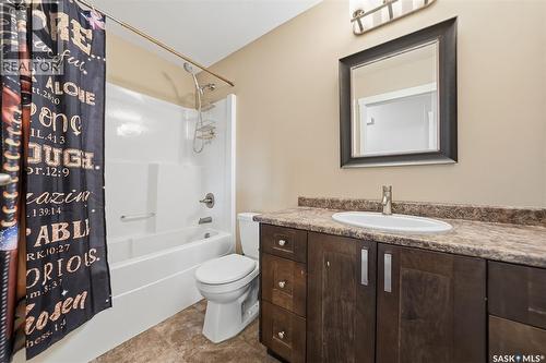 1 Derbowka Drive, Borden, SK - Indoor Photo Showing Bathroom