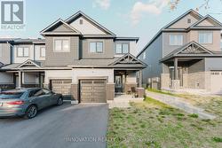 25 ATOP LANE  Ottawa, ON K1X 1G6