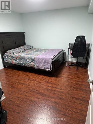 36 Creekwood Drive, Brampton, ON - Indoor Photo Showing Bedroom