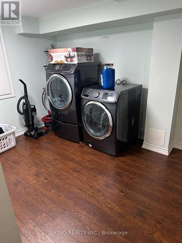 36 Creekwood Drive, Brampton, ON - Indoor Photo Showing Laundry Room