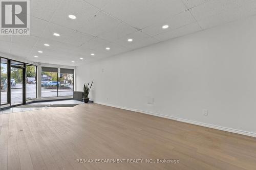 1809 King Street, Hamilton, ON 