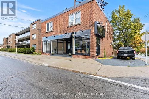 1809 King Street, Hamilton, ON 